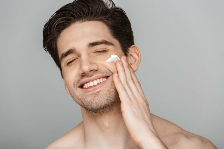 Mách bạn các bước chăm sóc da mặt cho nam hiệu quả